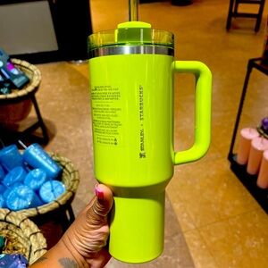 Starbucks x stanley cup